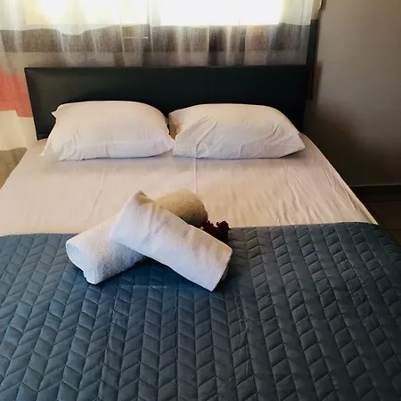 Athanasia City Apartment