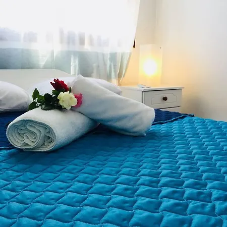 Athanasia City Apartment *